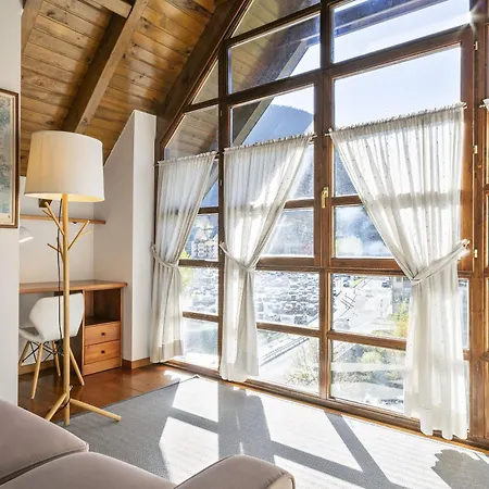 Appartement Luderna - Duplex Comets 4j