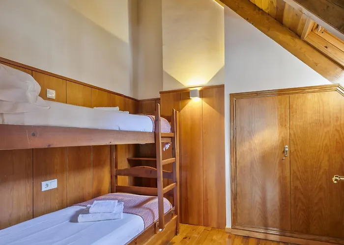 Apartment Luderna - Duplex Comets 4j